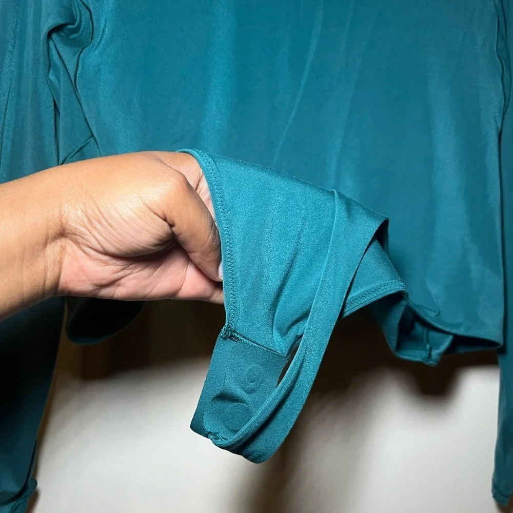 Lululemon Athletica Teal Long Sleeve Classic Night Out Turtleneck Bodysuit XL